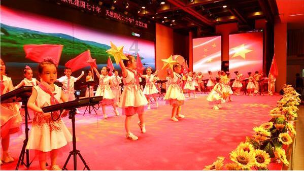 为什么说：一把二胡拉断腰、千年琵琶万年筝、一支唢呐吹一生呢？